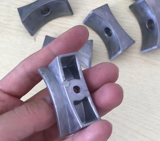 移动导块滑块铝压铸件实拍